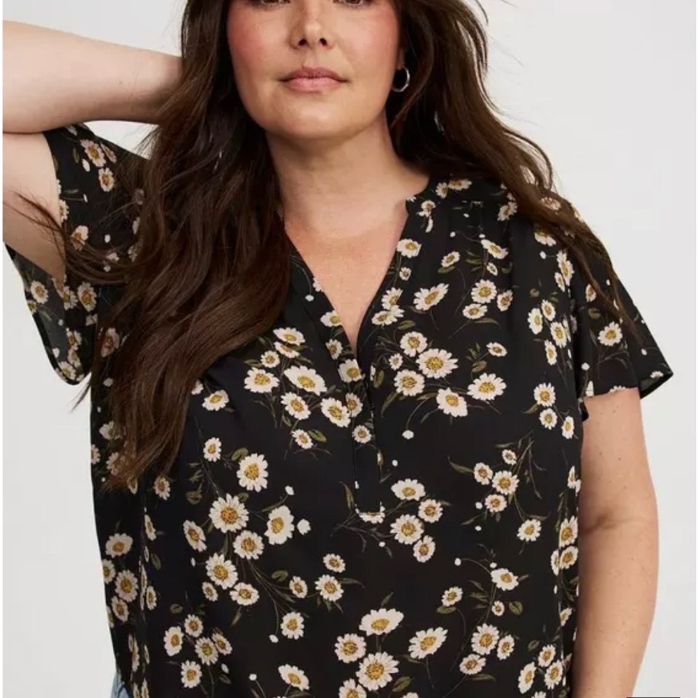 Torrid Harper Daisy Black Floral Blouse